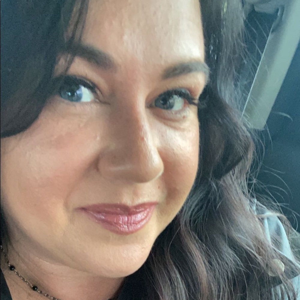 Meet your Posher, Carie